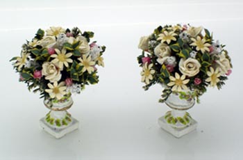 Daisies, Roses and Gypsophila - Pair - Click Image to Close